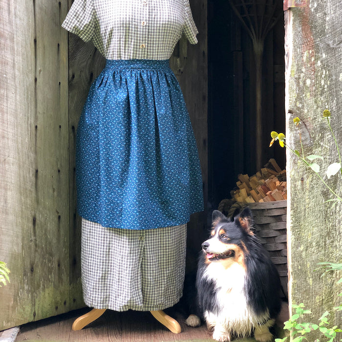 Tasha Tudor-Style Half-Apron - Blue Petal