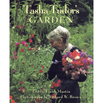tasha-tudors-garden-hardcover094-square